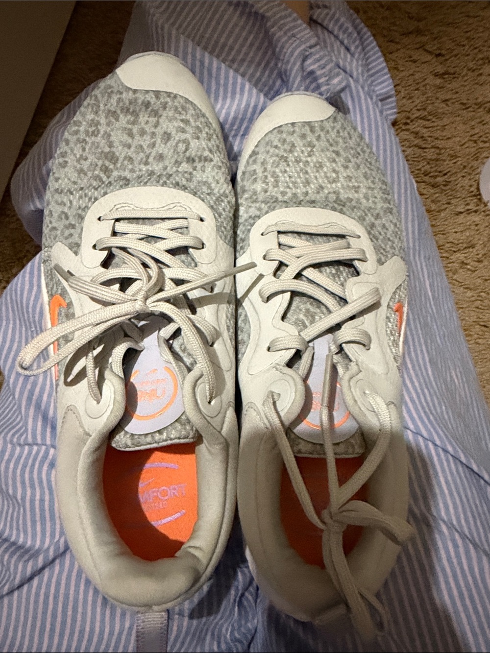 Nike Light Gray Knit Athletic Sneakers with Orange Accents